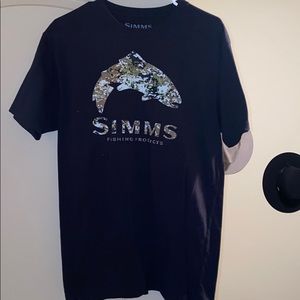 Simms t shirt size large